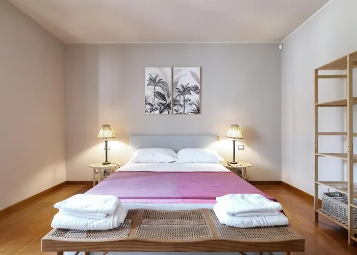 Castello Luxury Apartment - In The Heart Of Milan